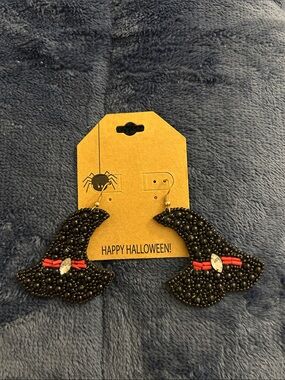 Halloween Witch Hat Beaded Drop Earrings - Black